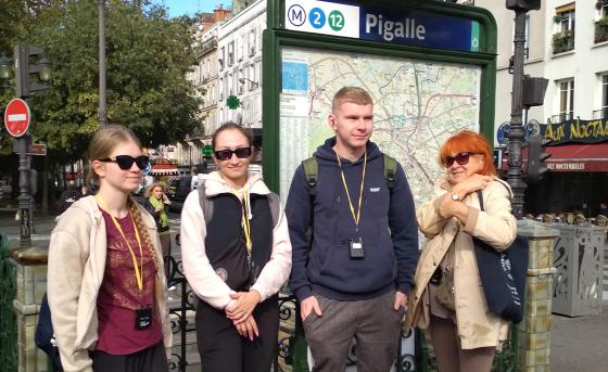 Nagrodzeni studenci z wizytą w EPCI i Instytucie Radowym w Paryżu